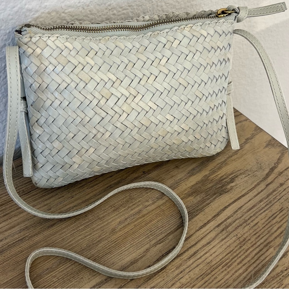 Madewell the knotted crossbody bag woven leather ashen sage green - Picture 4 of 14